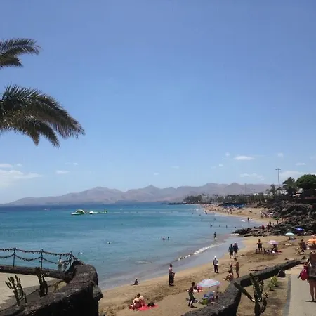 In Puerto Del Carmen Sleeps 6 With Pool * Puerto del Carmen (Lanzarote)